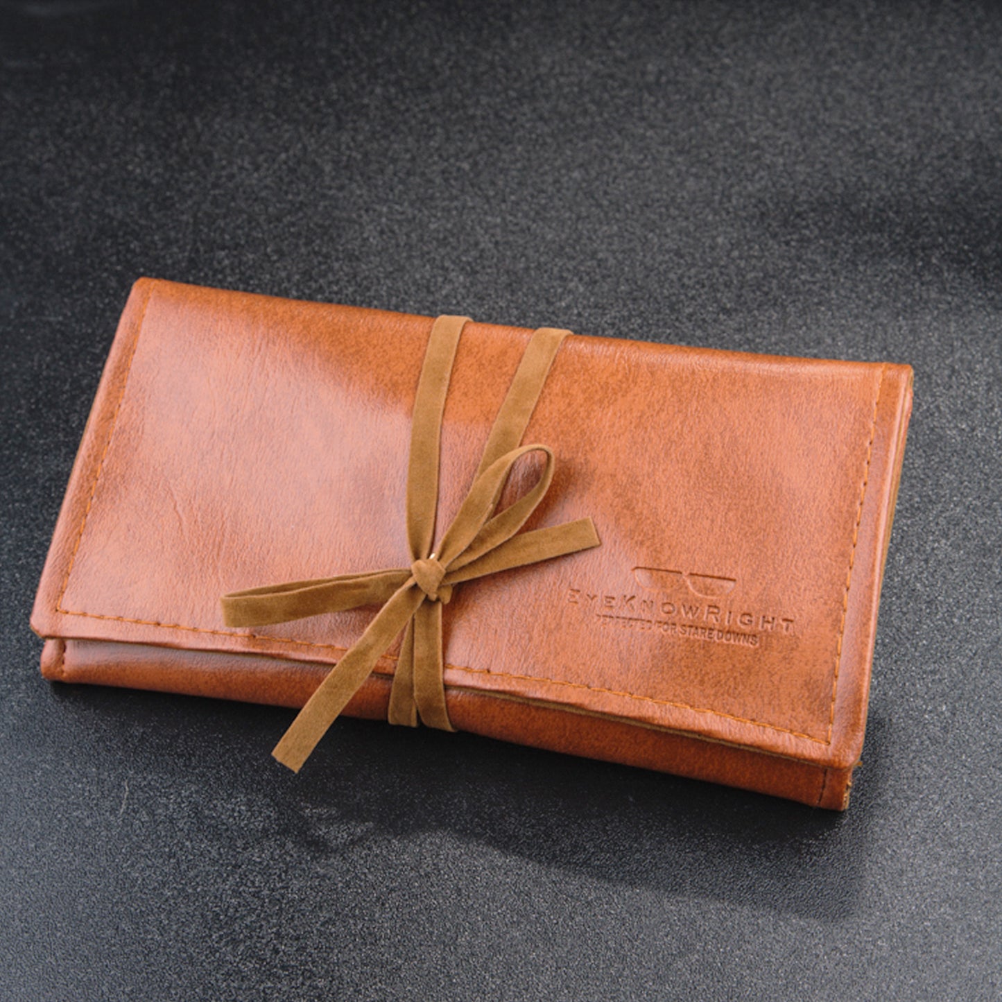 Leatherette Keeper™ in Scroll Tan
